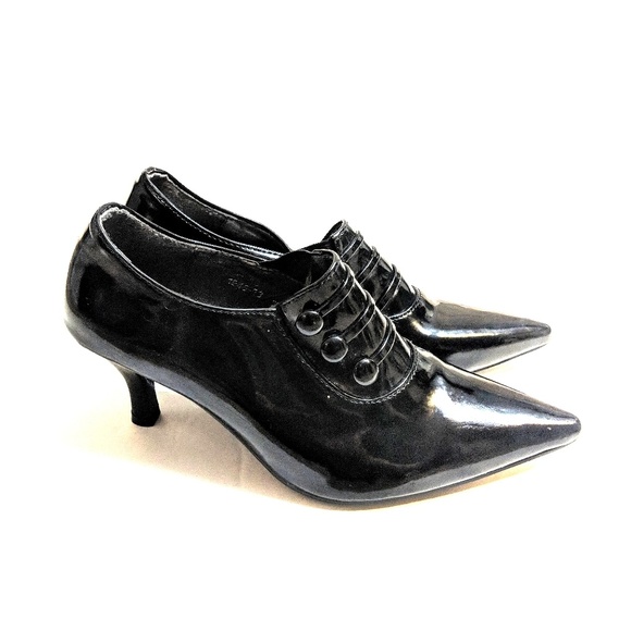 Zara Shoes - Zara Patent Leather Shoes